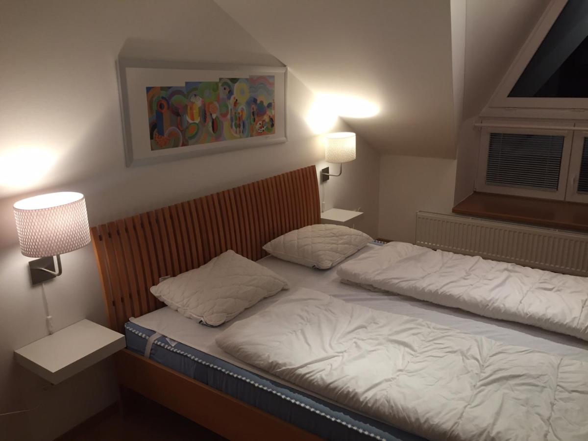 Poustevnik Apartments 페츠포드 스녜즈코우 외부 사진