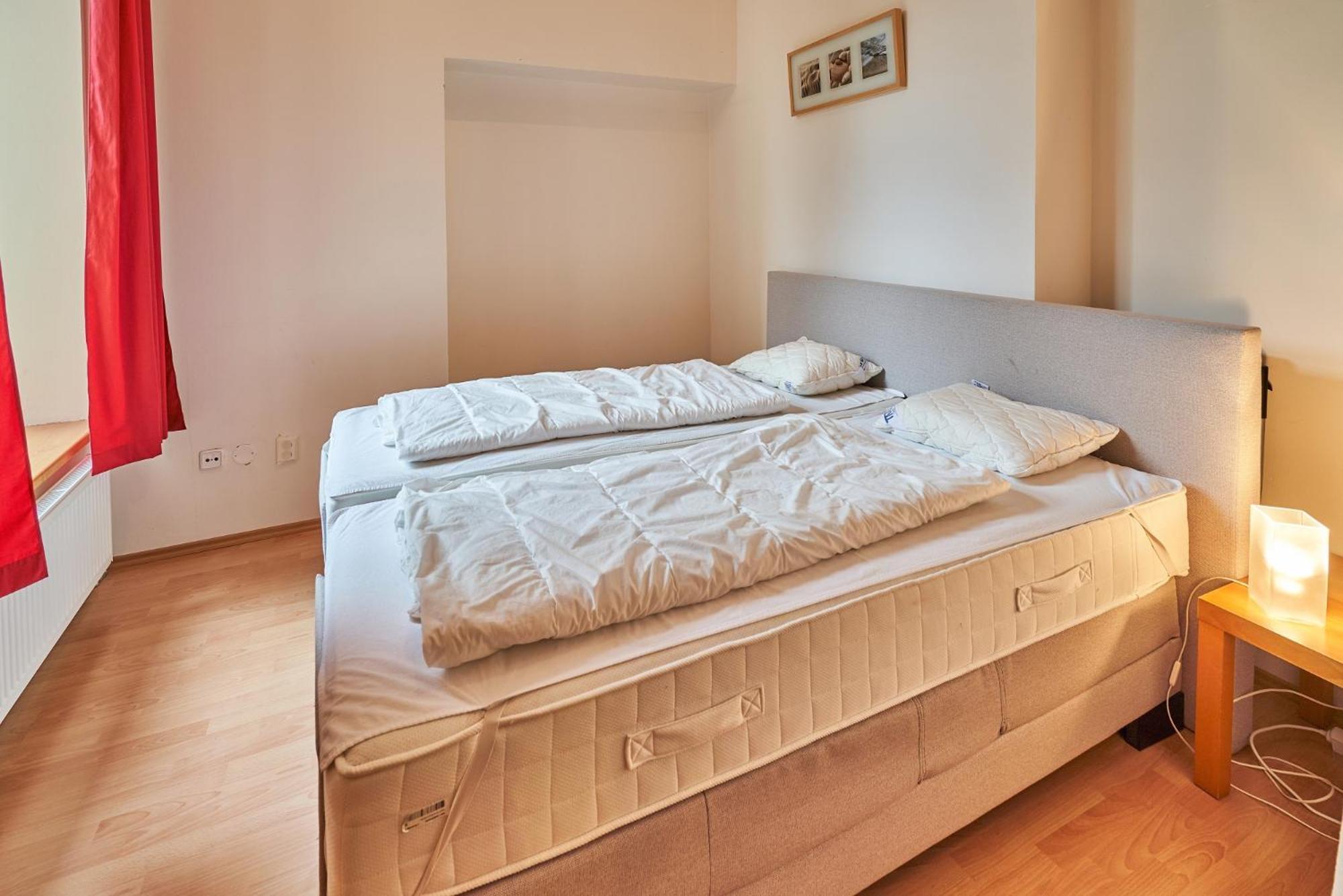 Poustevnik Apartments 페츠포드 스녜즈코우 객실 사진